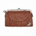 Roxy Knockout Clutch 